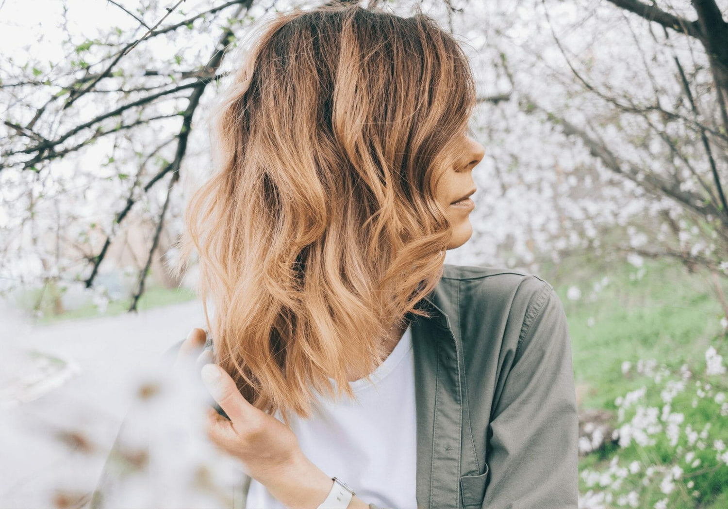 Donner du volume aux cheveux fins naturellement